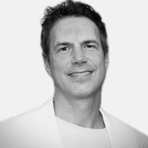 Dj Wooderson headshot